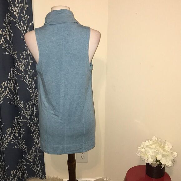 Lou & Grey Heather Blue Sleeveless Turtleneck Top - Picture 3 of 7